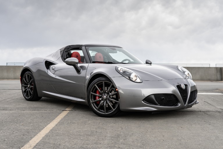 Used-2018-Alfa-Romeo-4C-Spider-for-sale-Jackson-MS