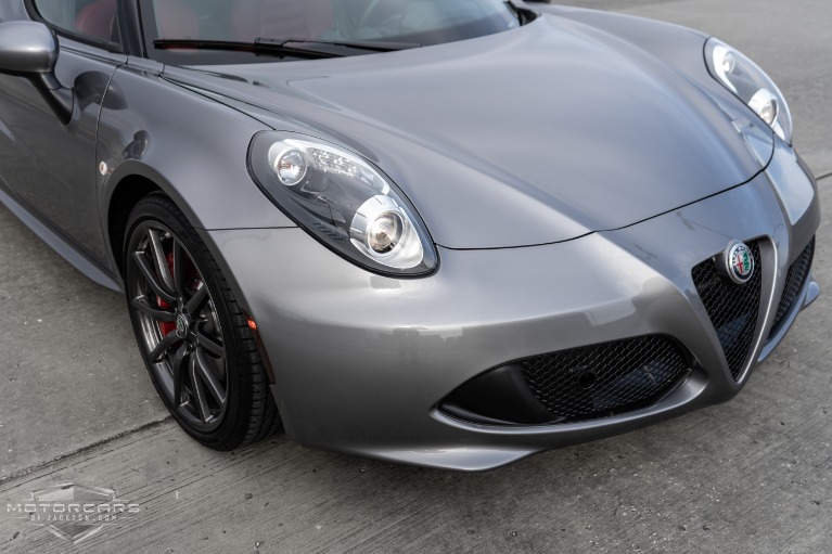 Used-2018-Alfa-Romeo-4C-Spider-for-sale-Jackson-MS