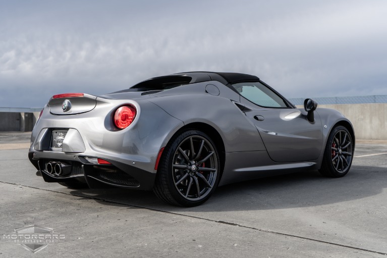 Used-2018-Alfa-Romeo-4C-Spider-Jackson-MS