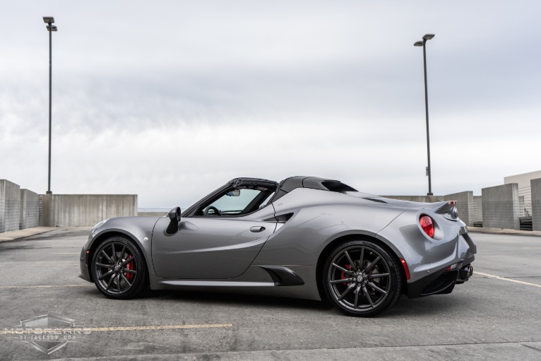 Used-2018-Alfa-Romeo-4C-Spider-for-sale-Jackson-MS