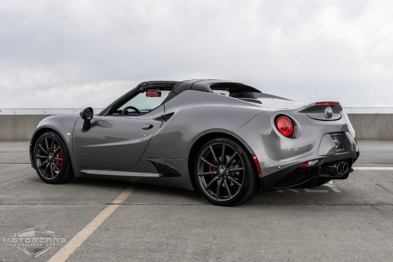 Used-2018-Alfa-Romeo-4C-Spider-Jackson-MS