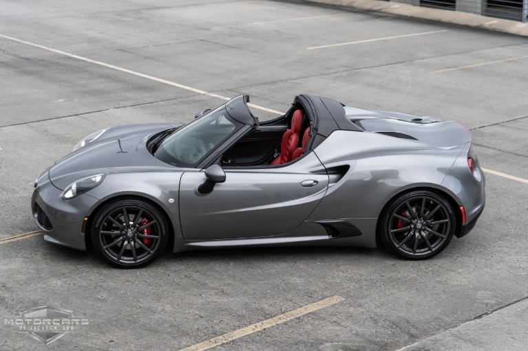 Used-2018-Alfa-Romeo-4C-Spider-for-sale-Jackson-MS