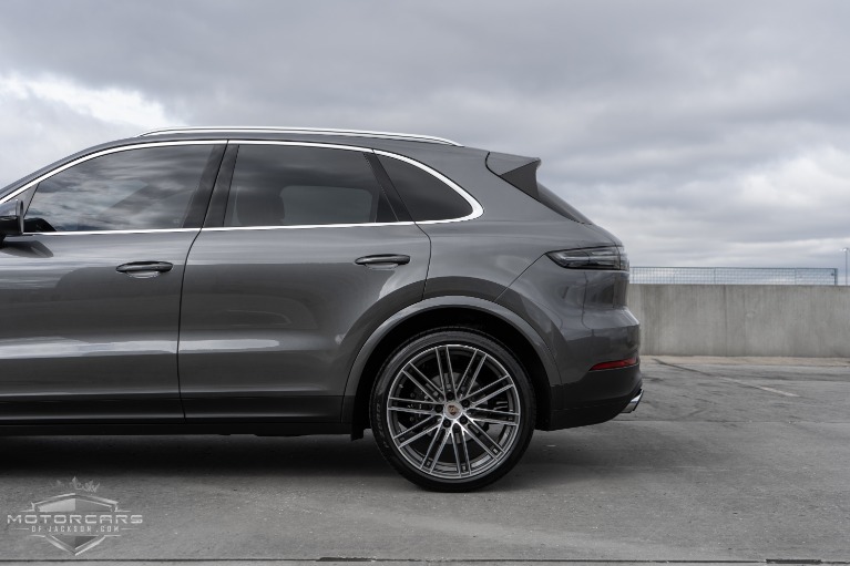 Used-2019-Porsche-Cayenne-Jackson-MS