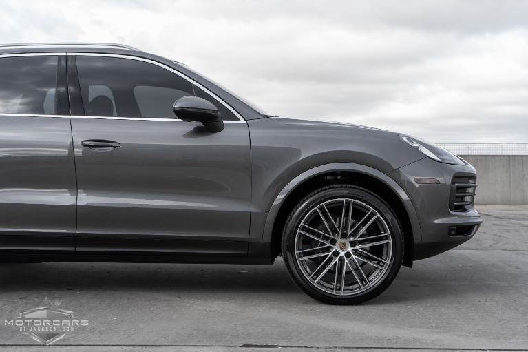 Used-2019-Porsche-Cayenne-Jackson-MS