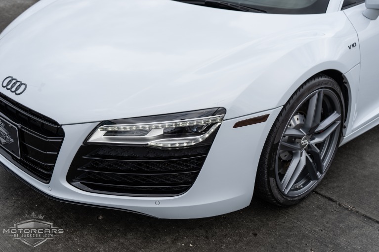 Used-2014-Audi-R8-V10-Coupe-quattro-S-tronic-for-sale-Jackson-MS