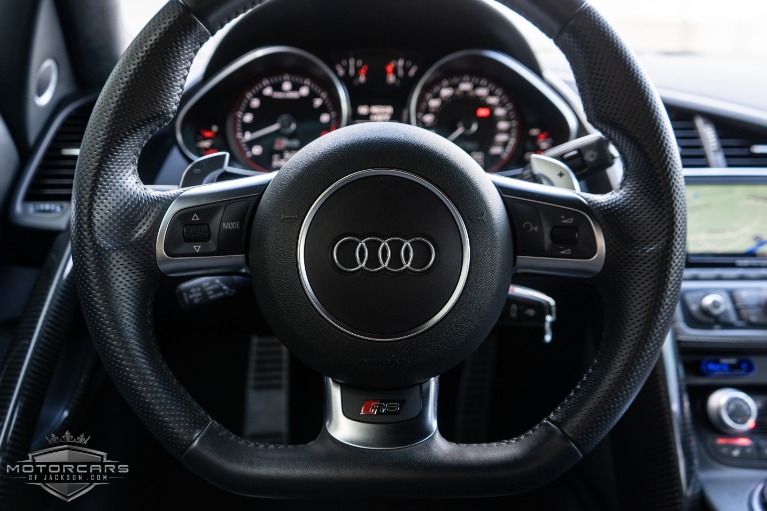 Used-2014-Audi-R8-V10-Coupe-quattro-S-tronic-Jackson-MS