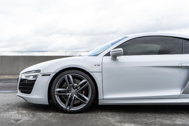 Used-2014-Audi-R8-V10-Coupe-quattro-S-tronic-for-sale-Jackson-MS