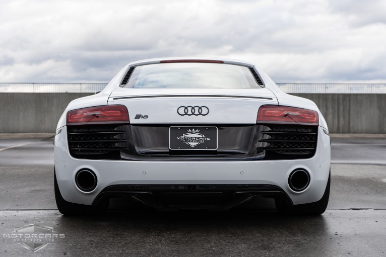 Used-2014-Audi-R8-V10-Coupe-quattro-S-tronic-Jackson-MS