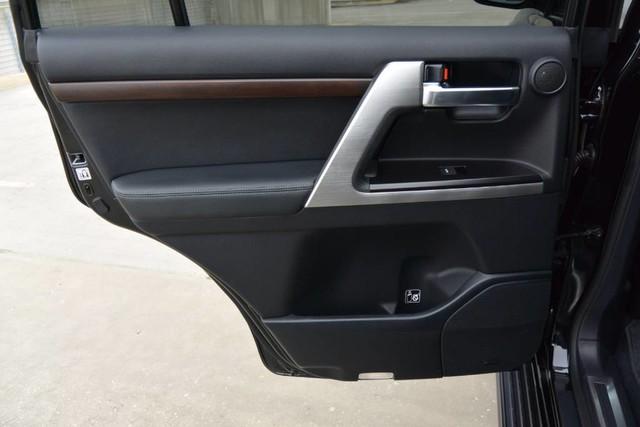Used-2016-Toyota-Land-Cruiser-TRD-for-sale-Jackson-MS