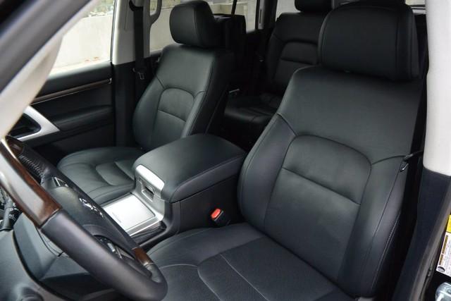 Used-2016-Toyota-Land-Cruiser-TRD-for-sale-Jackson-MS