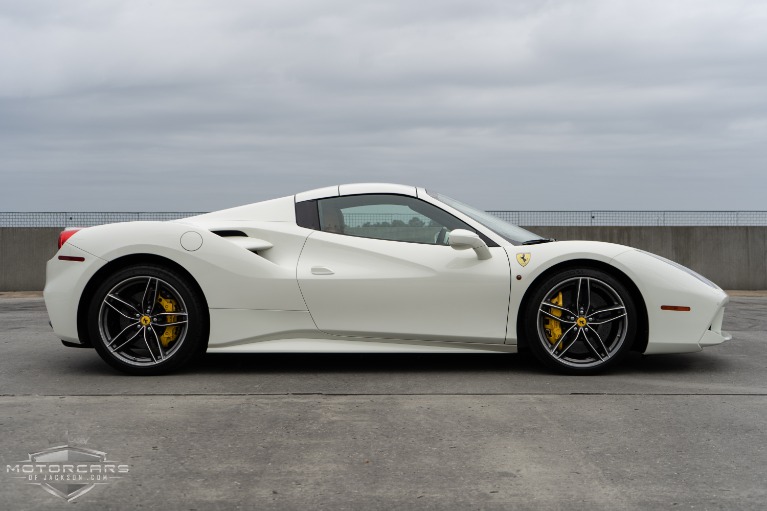 Used-2018-Ferrari-488-Spider-Jackson-MS