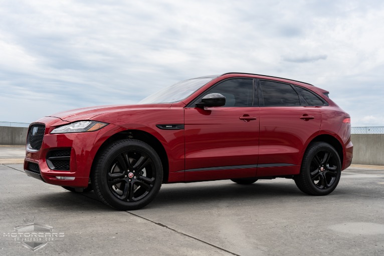 Used-2019-Jaguar-F-PACE-30t-R-Sport-Jackson-MS