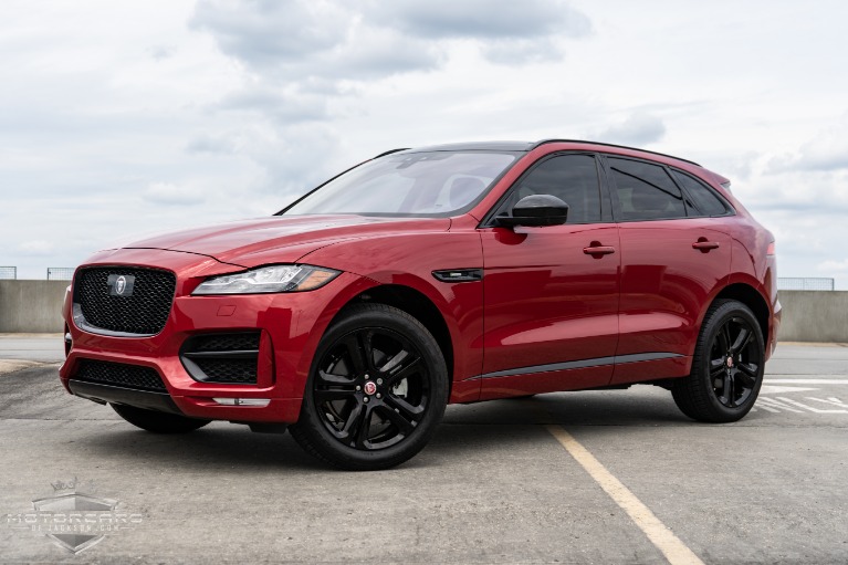 Used-2019-Jaguar-F-PACE-30t-R-Sport-Jackson-MS