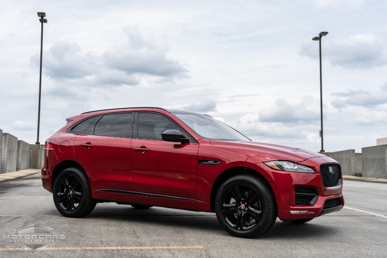 Used-2019-Jaguar-F-PACE-30t-R-Sport-Jackson-MS