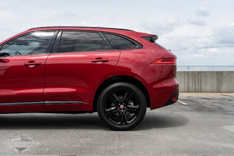 Used-2019-Jaguar-F-PACE-30t-R-Sport-Jackson-MS