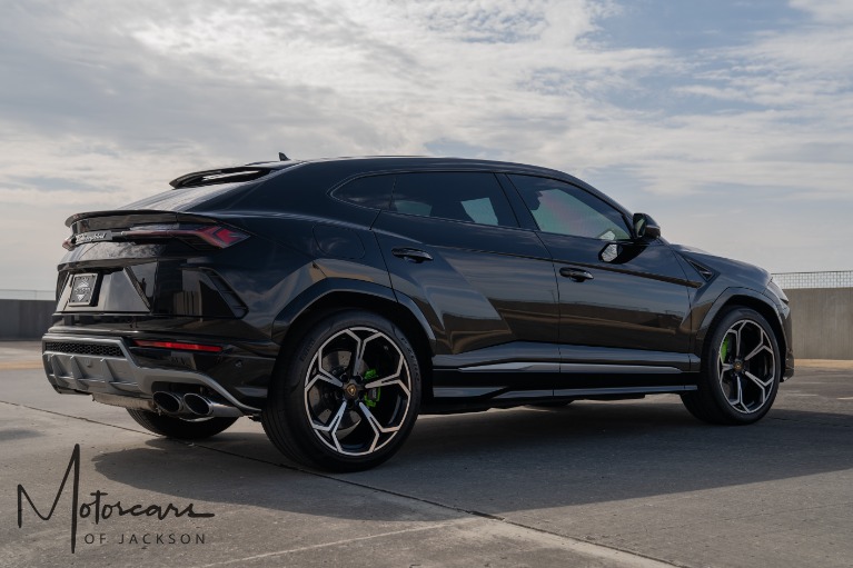 Used-2019-Lamborghini-Urus-Jackson-MS