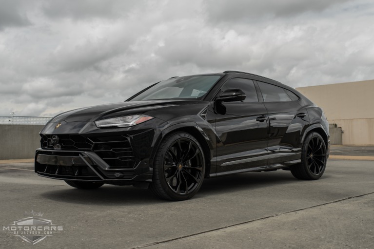 Used-2019-Lamborghini-Urus-for-sale-Jackson-MS