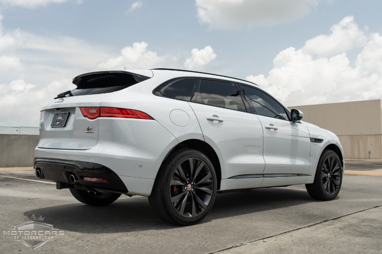 Used-2018-Jaguar-F-PACE-S-Jackson-MS