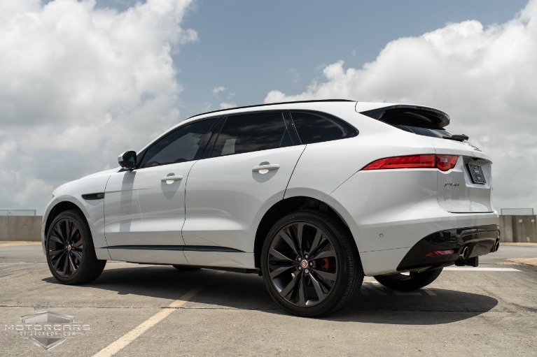 Used-2018-Jaguar-F-PACE-S-Jackson-MS