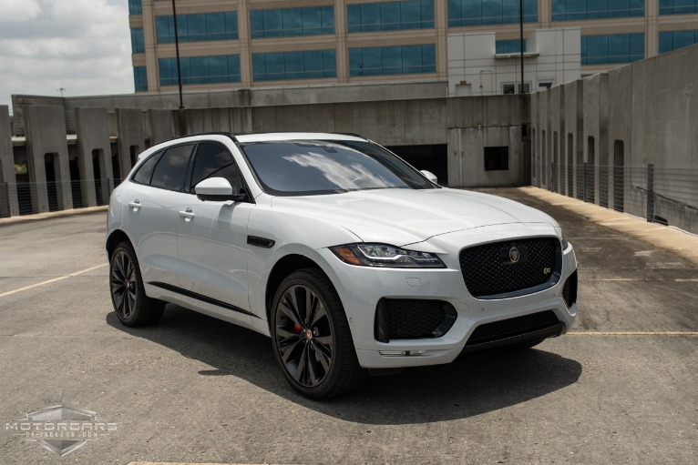 Used-2018-Jaguar-F-PACE-S-Jackson-MS