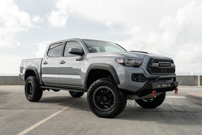 Used-2017-Toyota-Tacoma-TRD-Pro-Jackson-MS