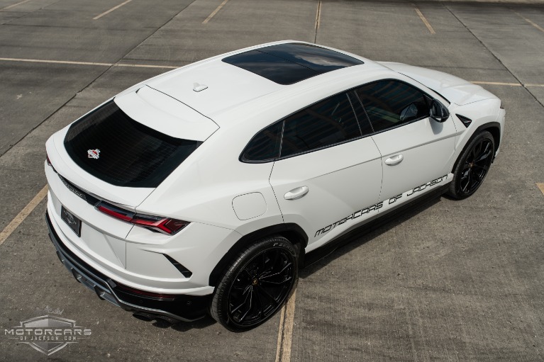 Used-2019-Lamborghini-Urus-Jackson-MS