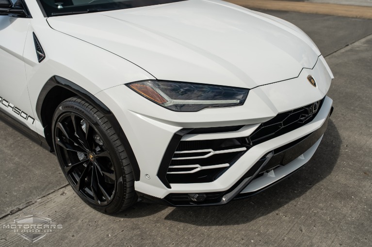 Used-2019-Lamborghini-Urus-Jackson-MS