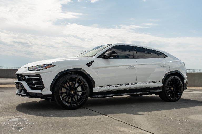 Used-2019-Lamborghini-Urus-Jackson-MS