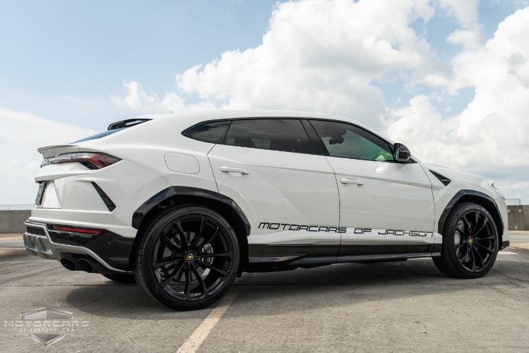 Used-2019-Lamborghini-Urus-for-sale-Jackson-MS