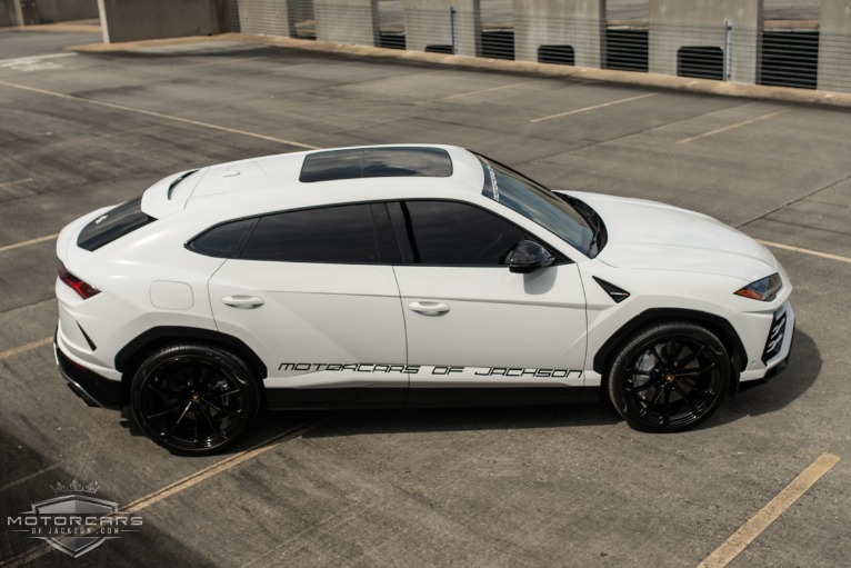 Used-2019-Lamborghini-Urus-for-sale-Jackson-MS