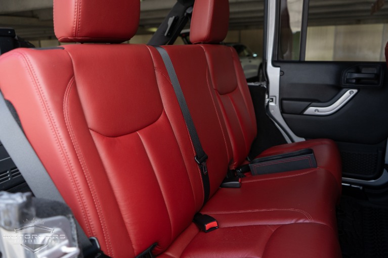 Used-2013-Jeep-Wrangler-Unlimited-Rubicon-10th-Anniversary-for-sale-Jackson-MS