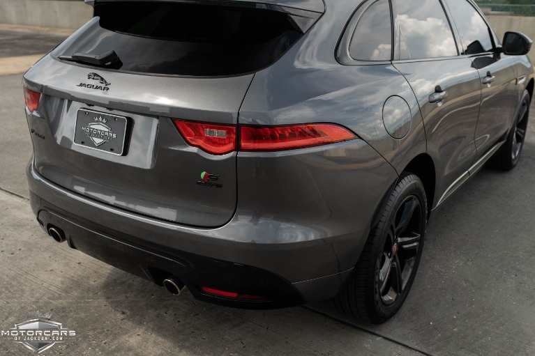 Used-2019-Jaguar-F-PACE-S-Jackson-MS