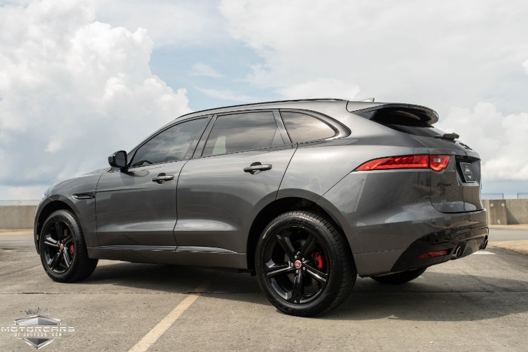 Used-2019-Jaguar-F-PACE-S-Jackson-MS