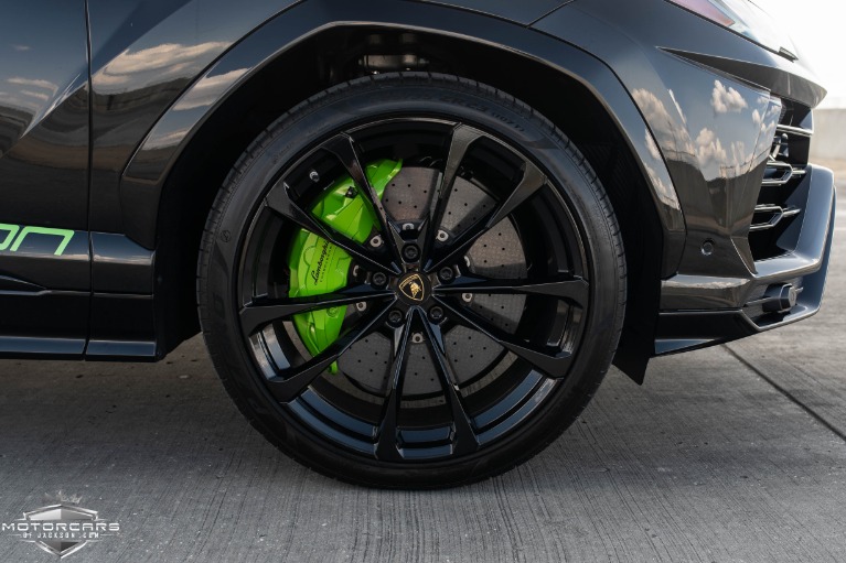 Used-2020-Lamborghini-Urus-Jackson-MS