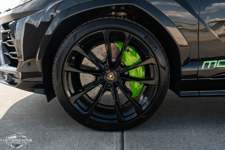 Used-2020-Lamborghini-Urus-Jackson-MS