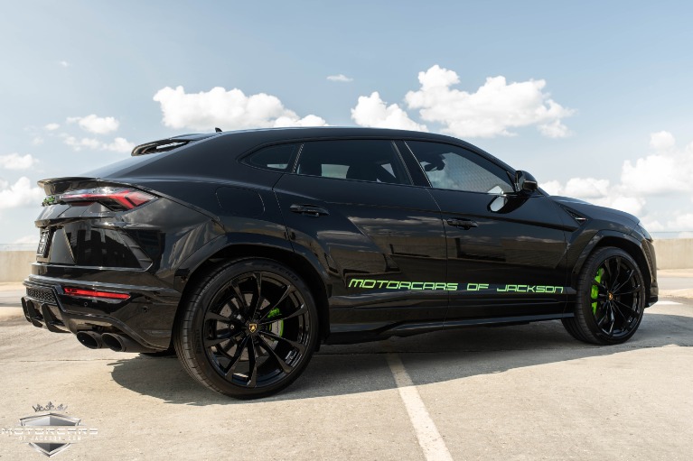 Used-2020-Lamborghini-Urus-Jackson-MS
