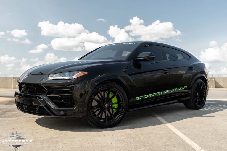 Used-2020-Lamborghini-Urus-Jackson-MS
