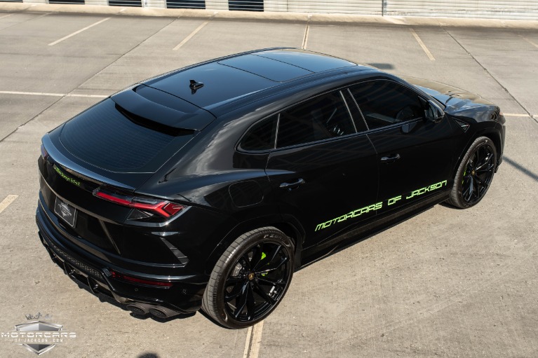 Used-2020-Lamborghini-Urus-for-sale-Jackson-MS