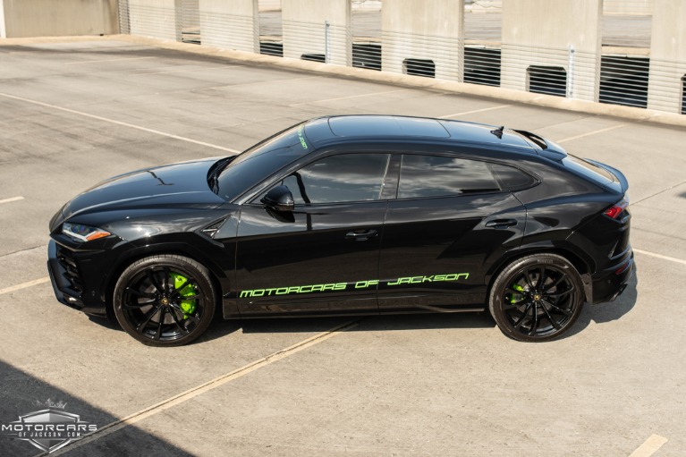 Used-2020-Lamborghini-Urus-for-sale-Jackson-MS