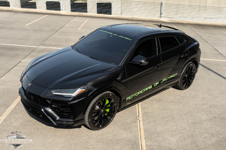 Used-2020-Lamborghini-Urus-for-sale-Jackson-MS