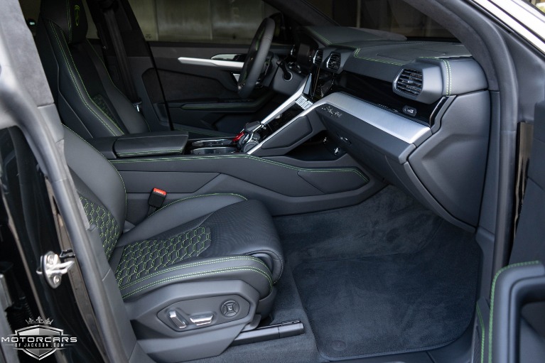 Used-2020-Lamborghini-Urus-Jackson-MS