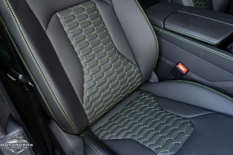 Used-2020-Lamborghini-Urus-Jackson-MS