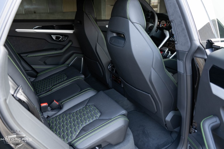 Used-2020-Lamborghini-Urus-Jackson-MS