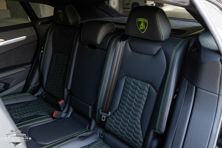 Used-2020-Lamborghini-Urus-Jackson-MS