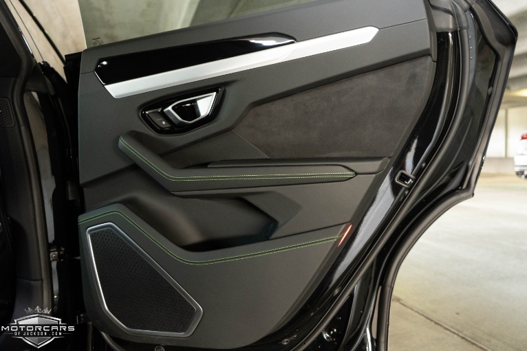 Used-2020-Lamborghini-Urus-for-sale-Jackson-MS