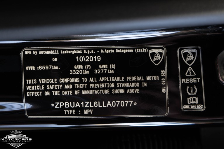 Used-2020-Lamborghini-Urus-Jackson-MS