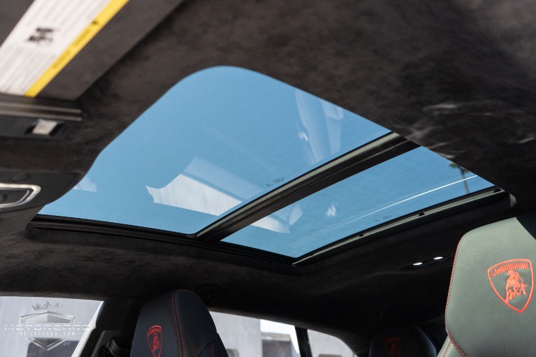 Used-2019-Lamborghini-Urus-for-sale-Jackson-MS