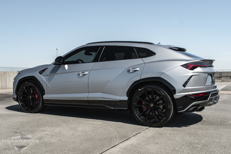 Used-2019-Lamborghini-Urus-Jackson-MS