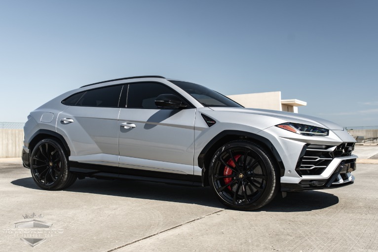 Used-2019-Lamborghini-Urus-for-sale-Jackson-MS