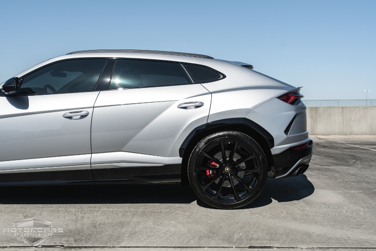 Used-2019-Lamborghini-Urus-for-sale-Jackson-MS